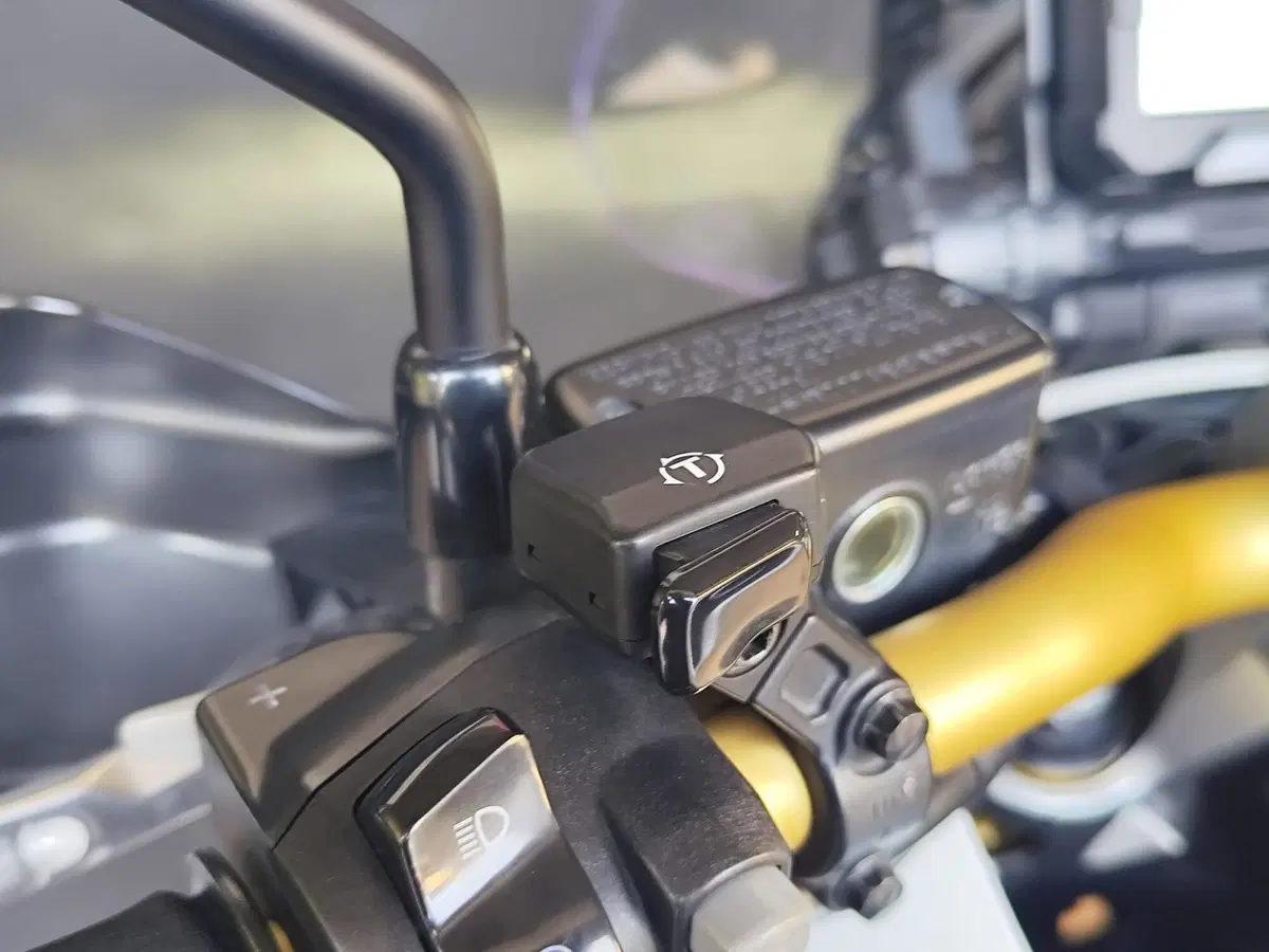 Honda X-ADV 750 (2018 - 20) (19)