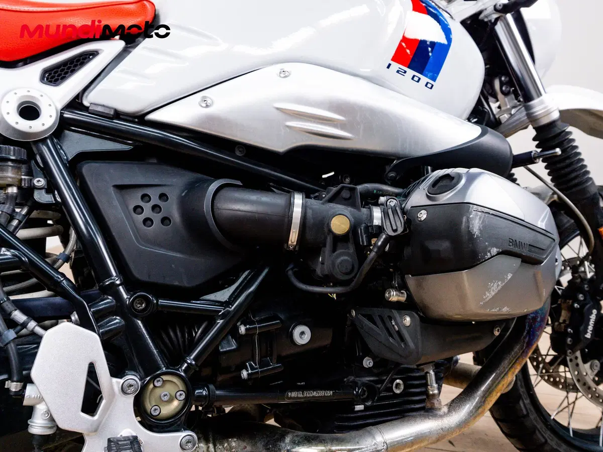 Bmw R nineT Urban GS (2021 - 24) (4)