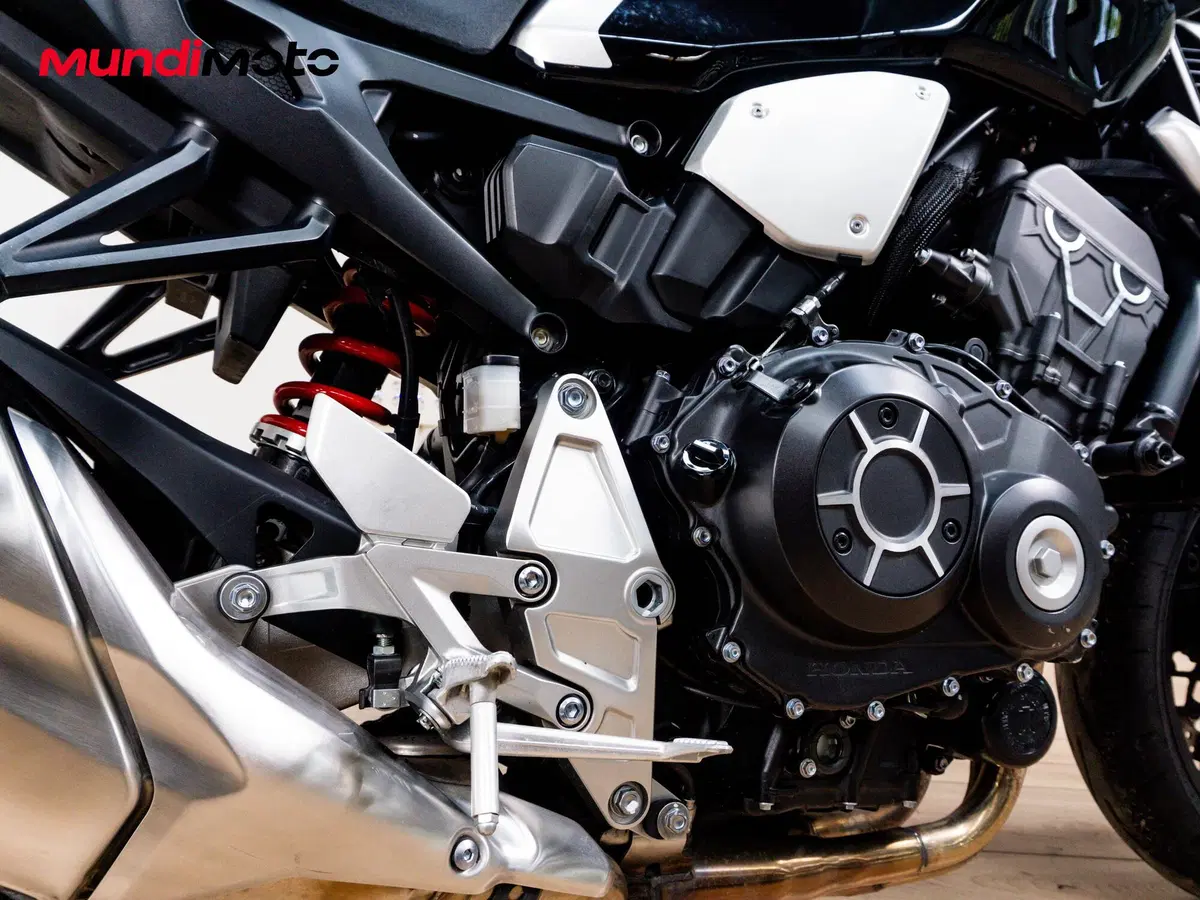 Honda CB 1000 R ABS (2011 - 17) (4)