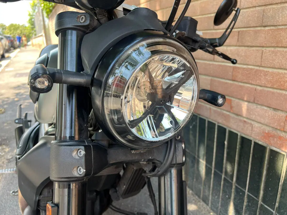 Ducati Scrambler 800 Night Shift (2021 - 22) (15)