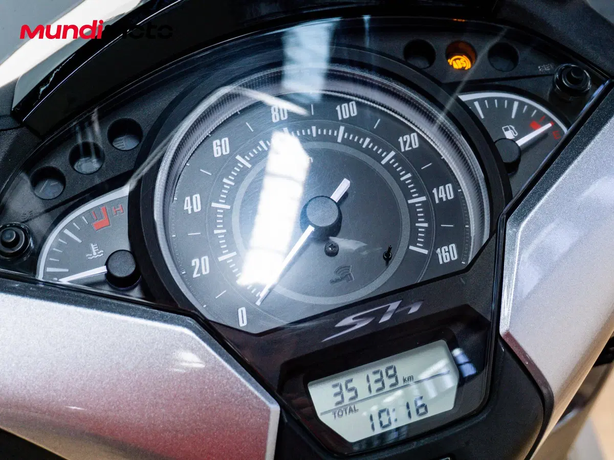 Honda SH 150i (2009 - 12) (12)