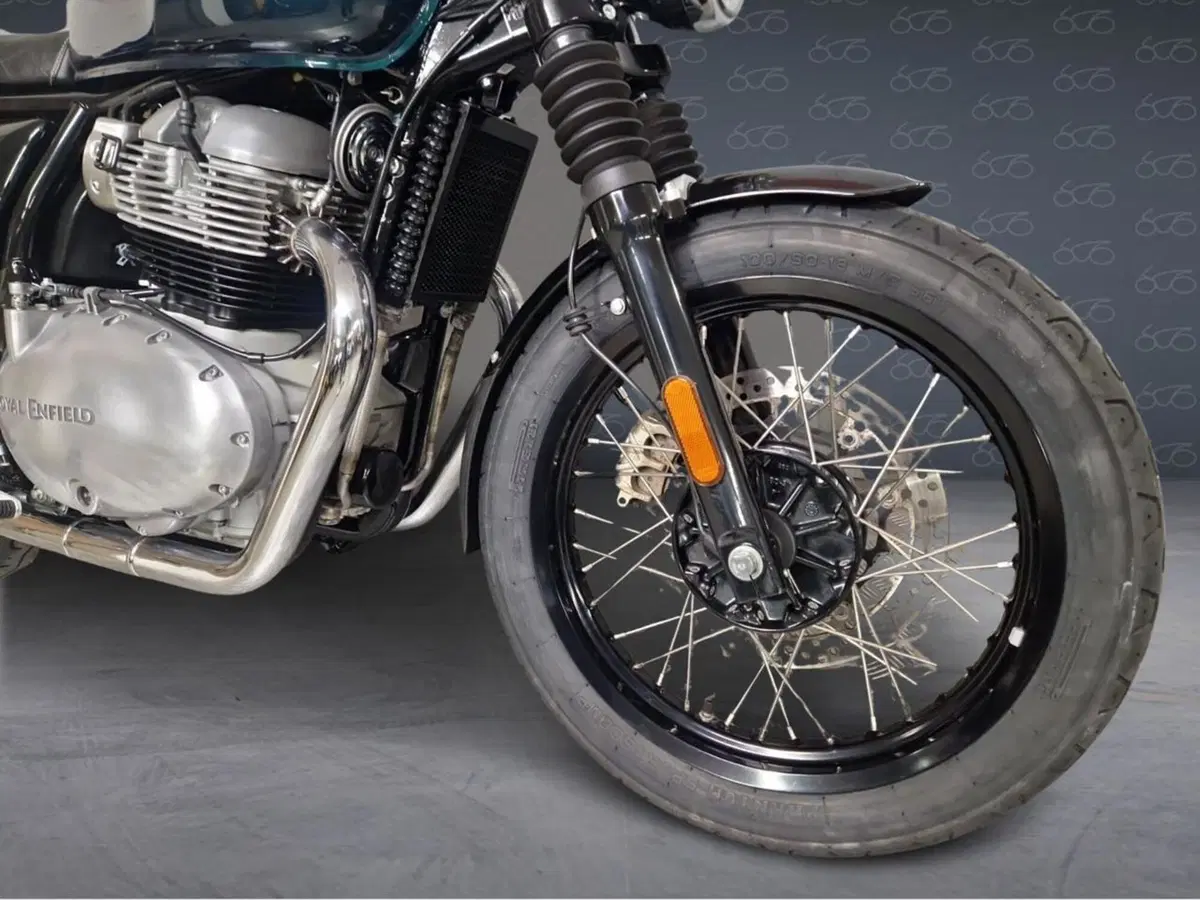 Royal Enfield Interceptor 650 (2021 - 26) (4)