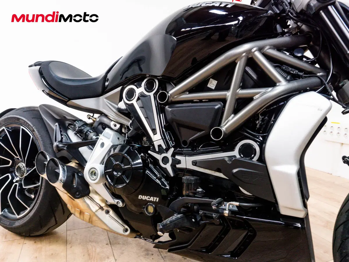 Ducati Diavel 1260 S (2019 - 20) (5)