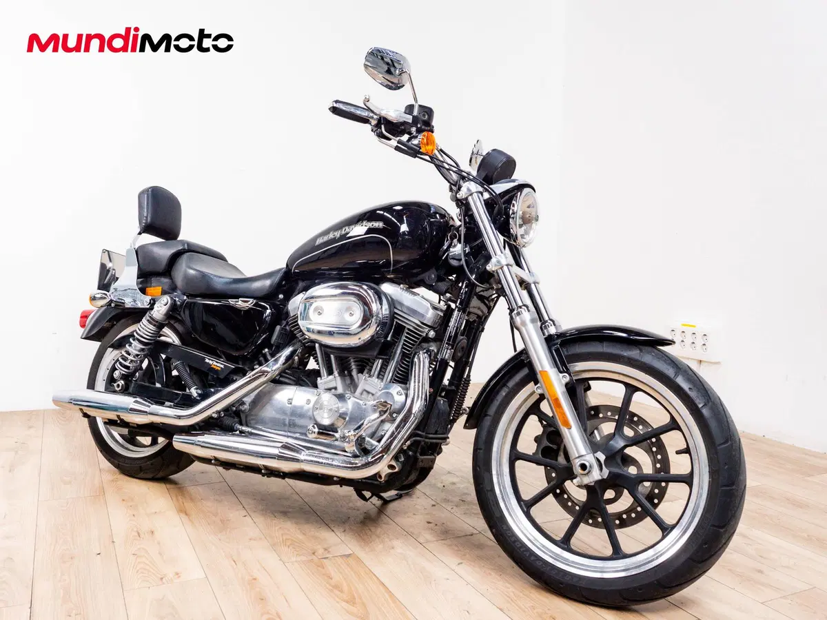 Harley-Davidson 883 Low (2005) - XL 883L (2)