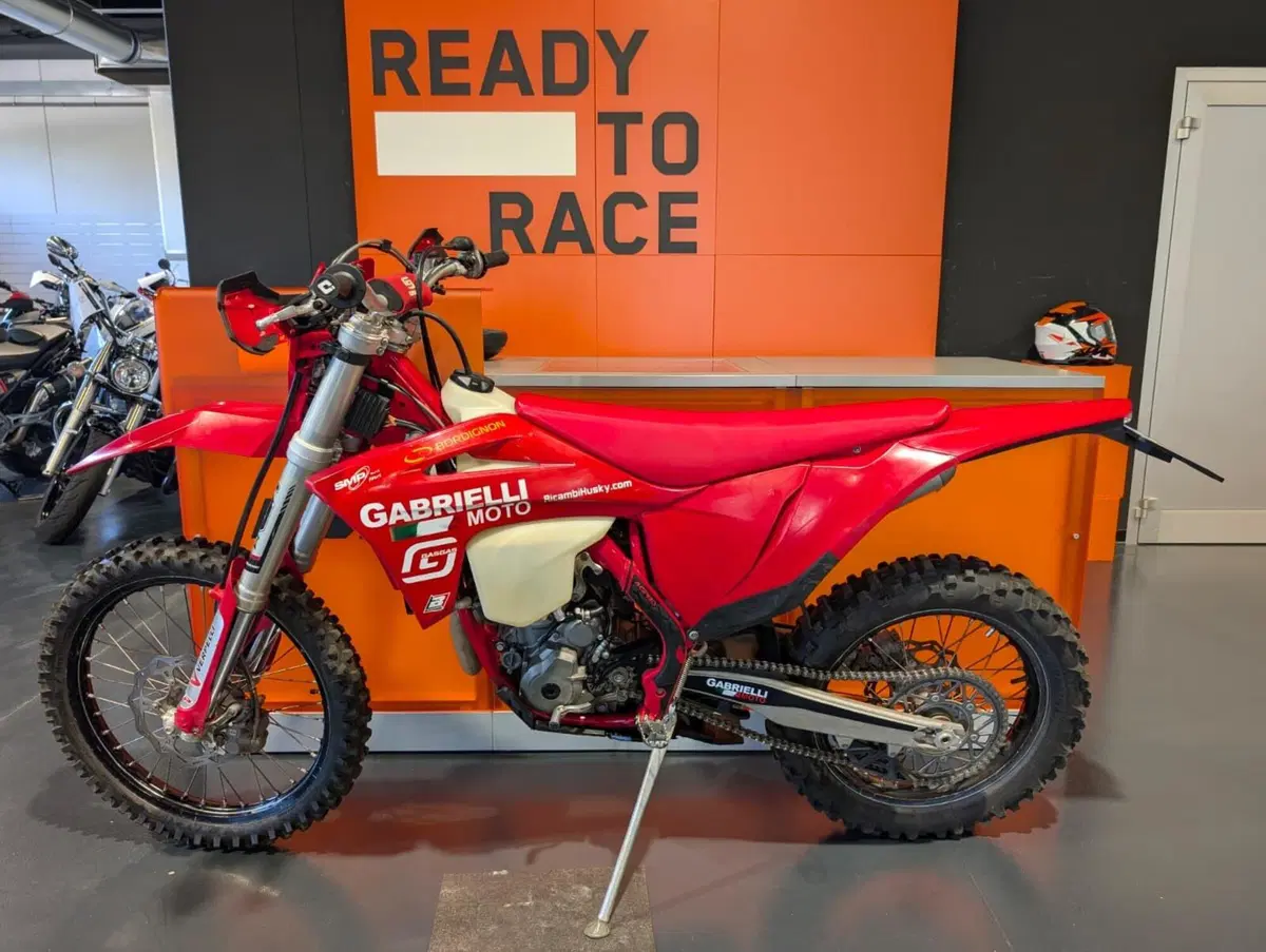 GASGAS EC 350 F (2023) (2)