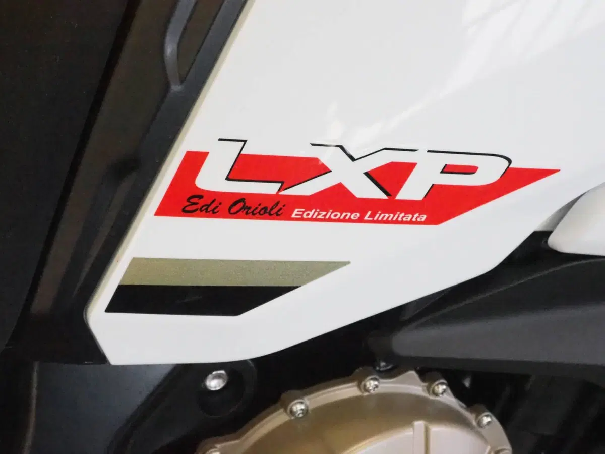 MV Agusta LXP Orioli (2024 - 26) (9)