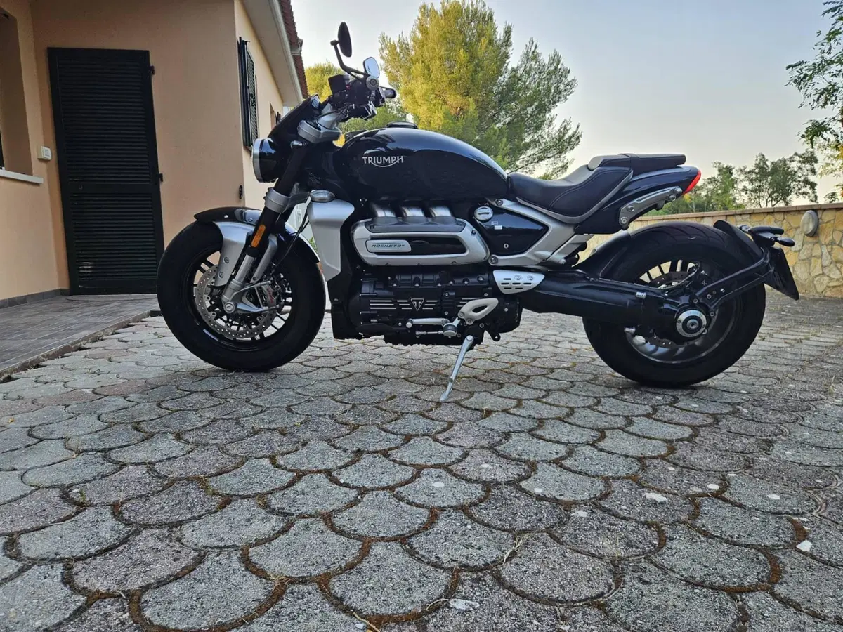 Triumph Rocket 3 R (2019 - 20) (3)