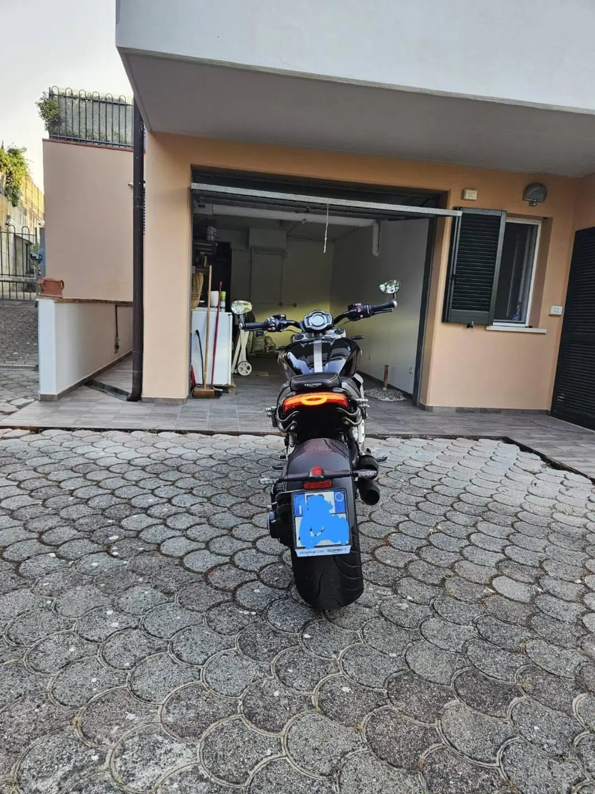 Triumph Rocket 3 R (2019 - 20) (4)