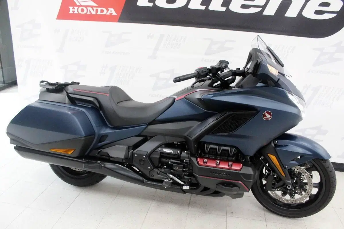 Honda GL 1800 Gold Wing DCT (2021 - 24) (3)