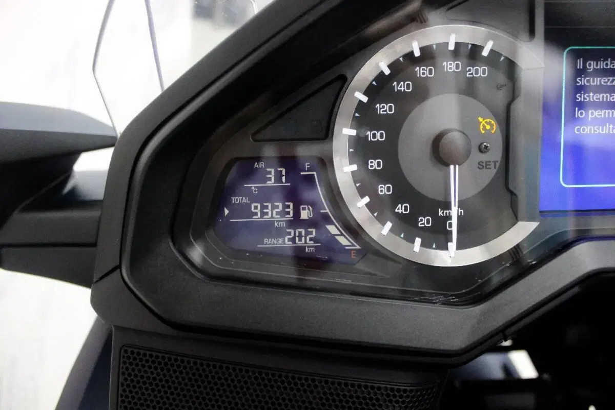 Honda GL 1800 Gold Wing DCT (2021 - 24) (6)