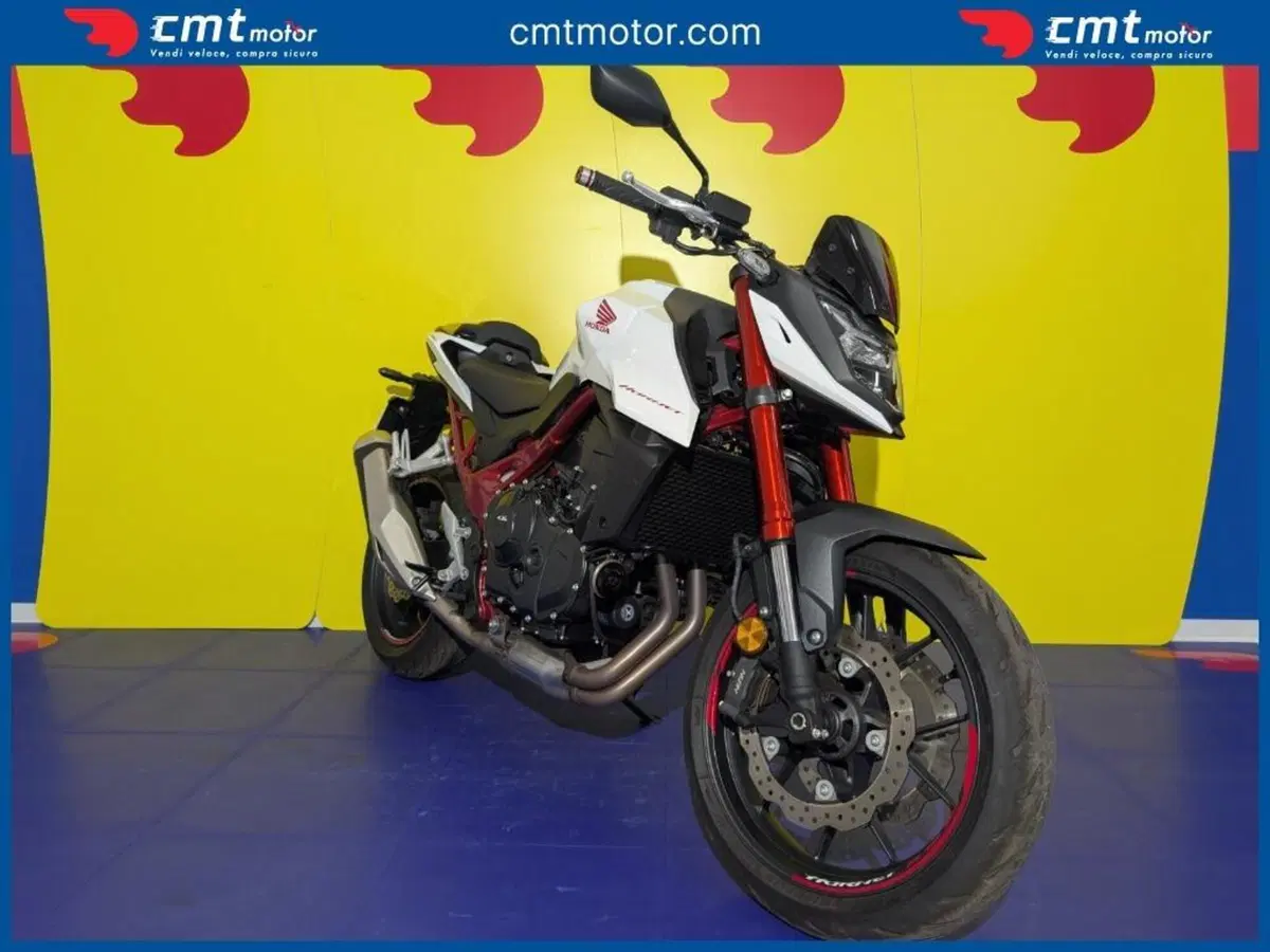Honda CB 750 Hornet (2023 - 24) (7)