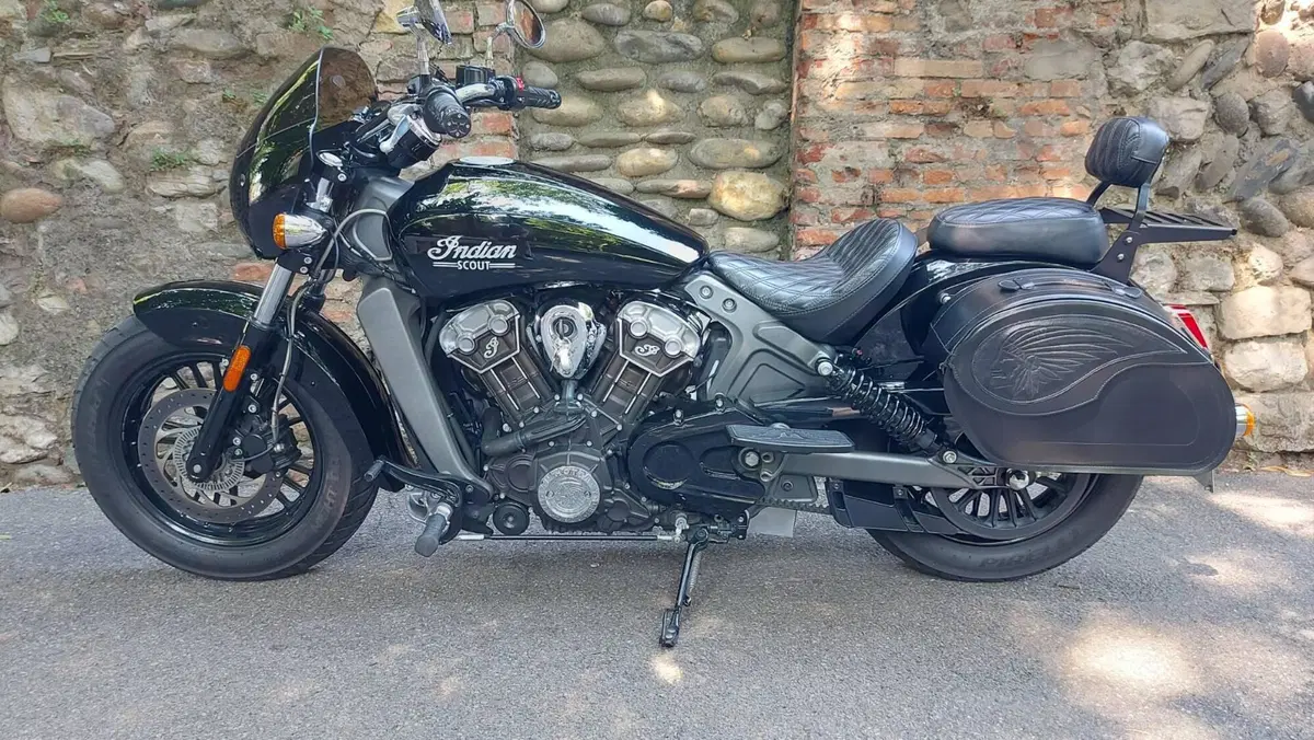 Indian Scout 1133 (2015 - 16) (2)