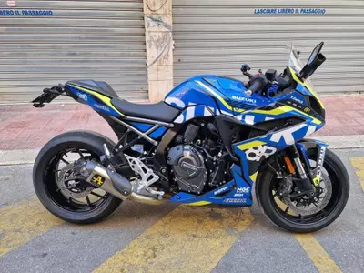 Suzuki GSX-8R (2024 - 26) usata