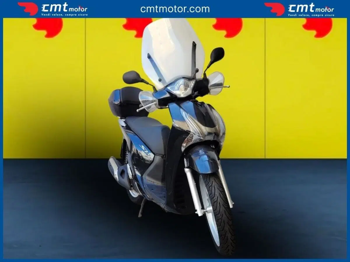 Honda SH 150i ABS (2013 - 16) (2)