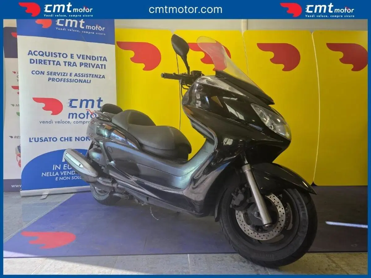 Yamaha Majesty 400 (2004 - 08) (7)