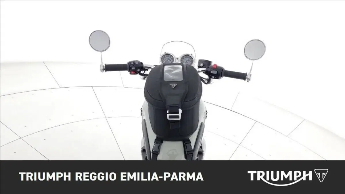 Triumph Bonneville T120 (2026) (15)
