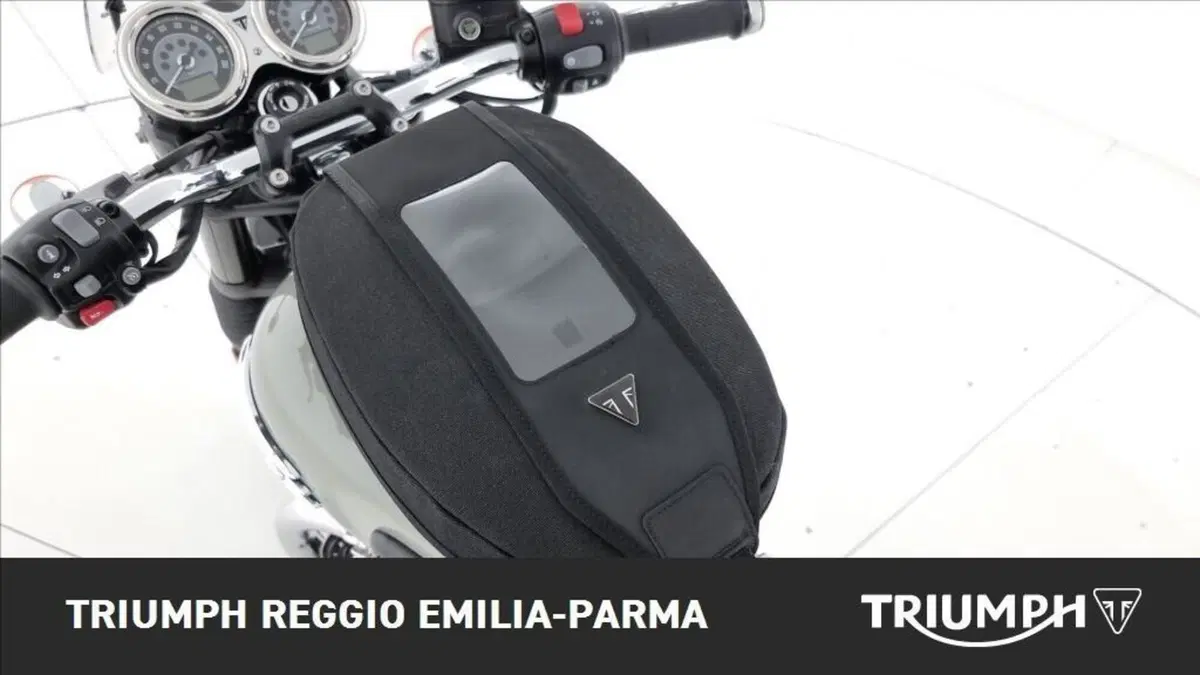 Triumph Bonneville T120 (2026) (12)