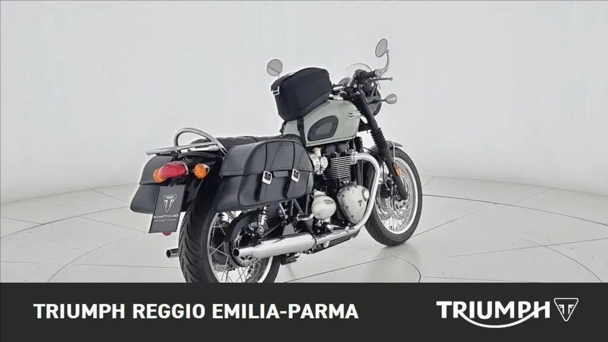 Triumph Bonneville T120 (2026) (8)