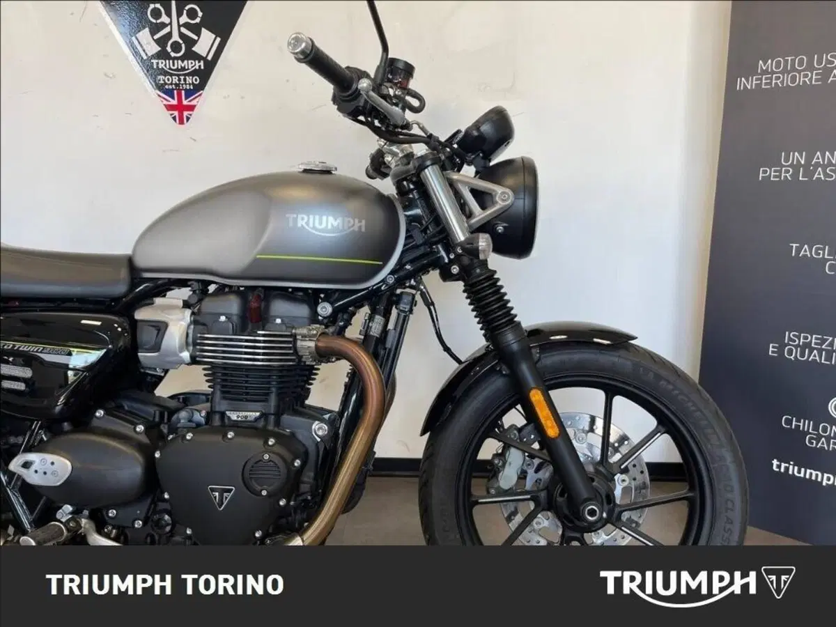 Triumph Speed Twin 900 (2023 - 24) (4)