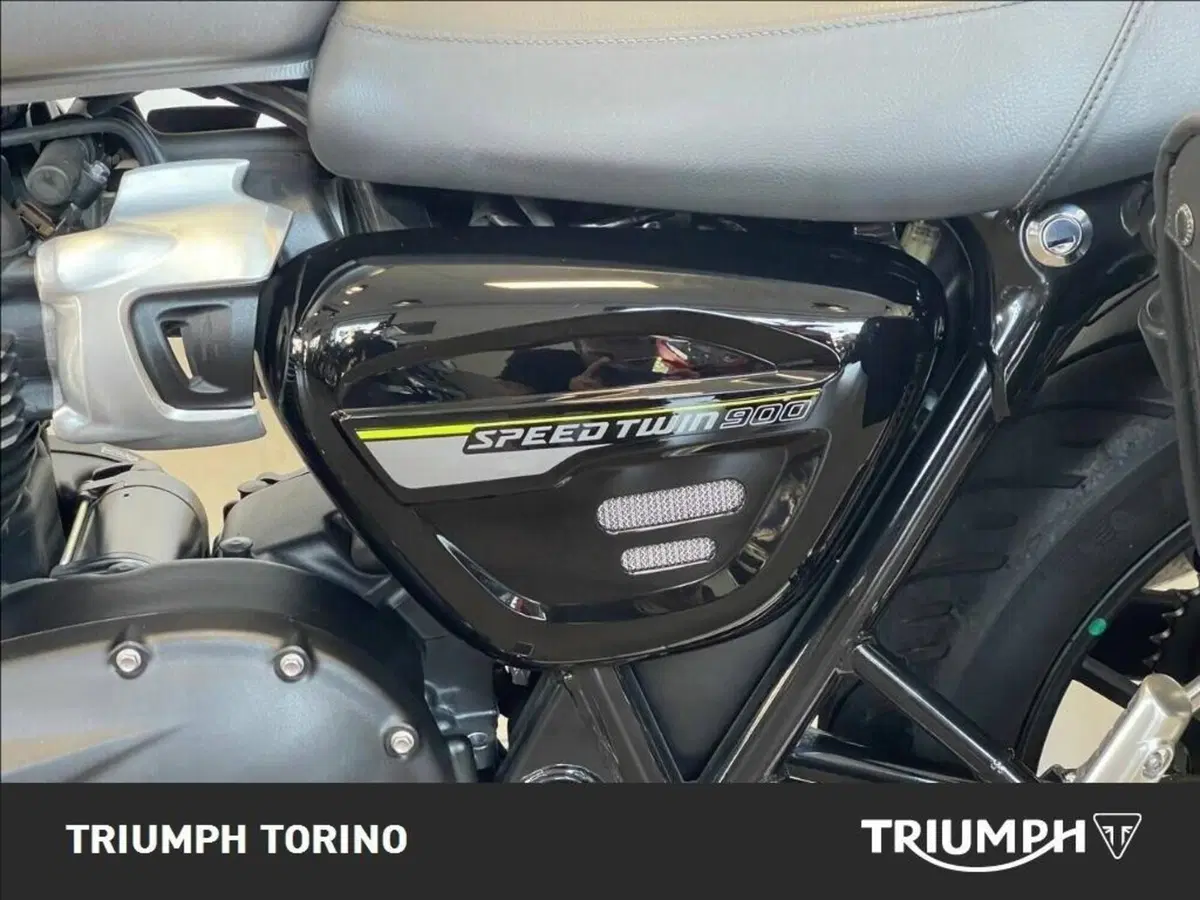 Triumph Speed Twin 900 (2023 - 24) (7)
