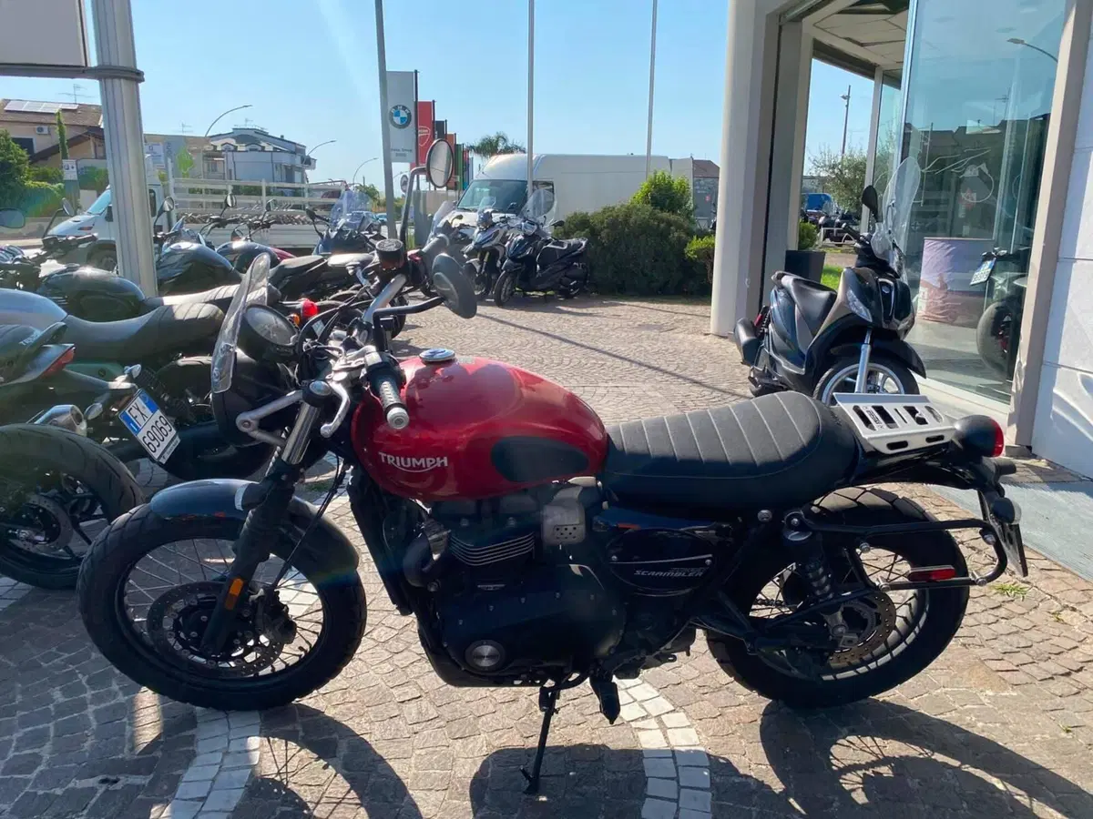 Triumph Street Scrambler 900 (2019 - 20) (2)