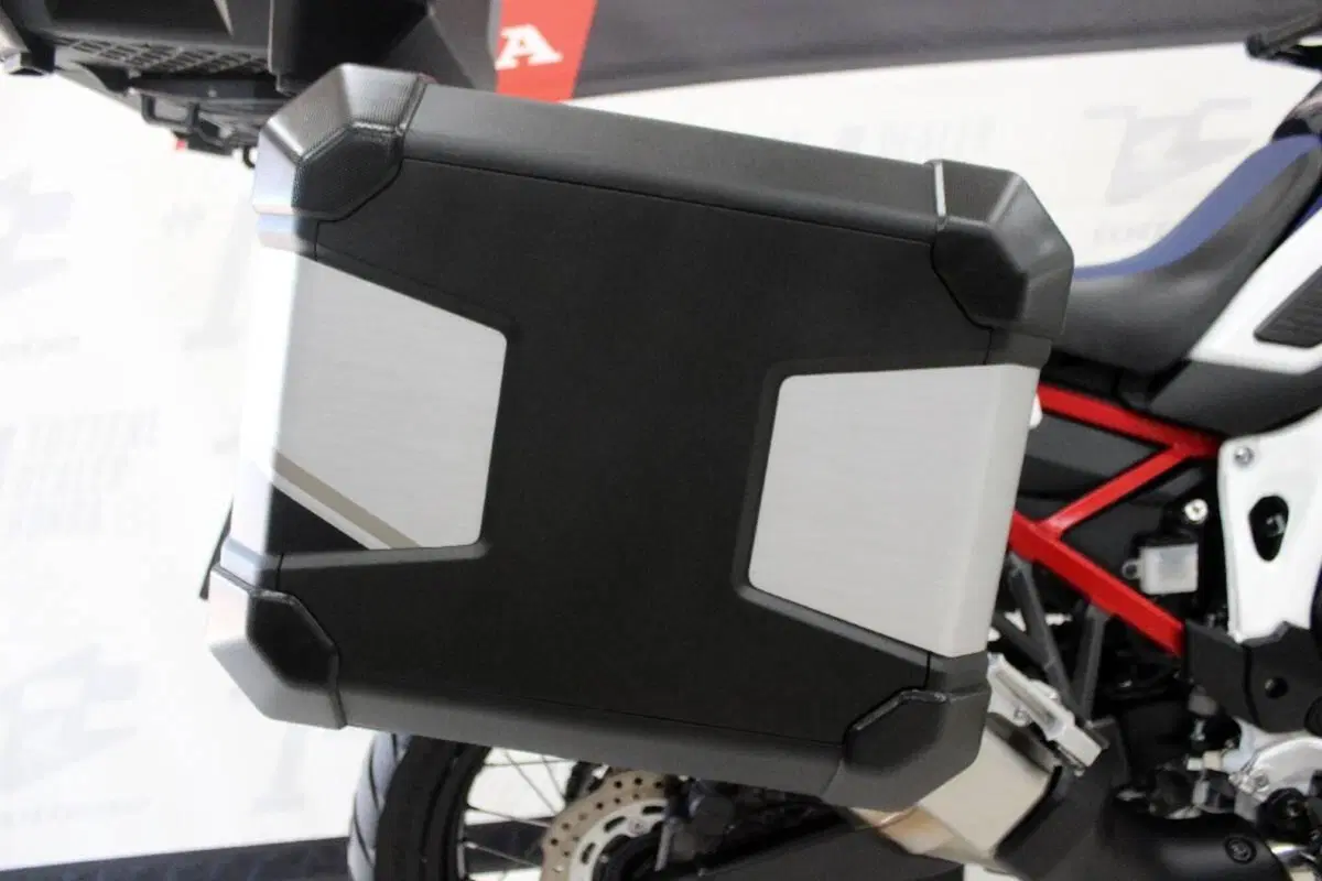 Honda Africa Twin CRF 1100L DCT (2022 - 23) (5)