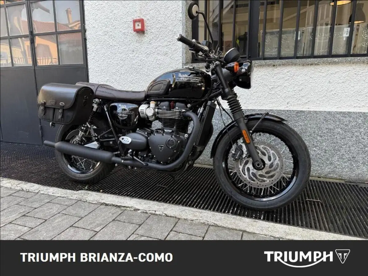Triumph Bonneville T120 Black (2026) (2)