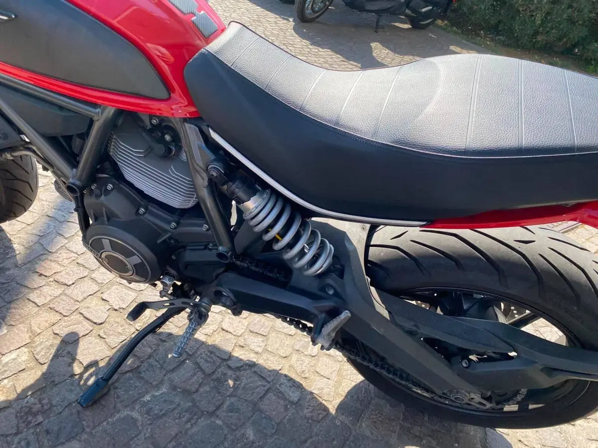 Ducati Scrambler 800 Icon (2015 - 16) (5)