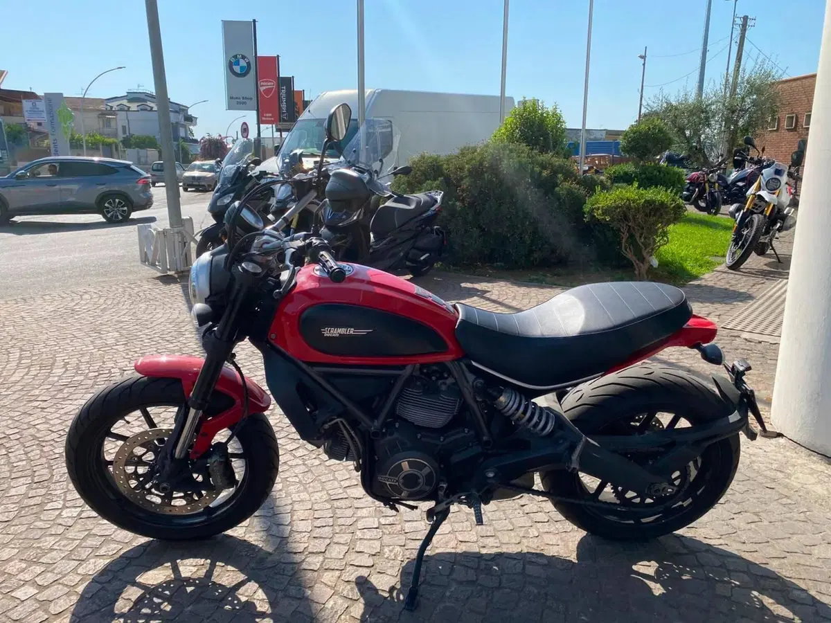 Ducati Scrambler 800 Icon (2015 - 16) (2)