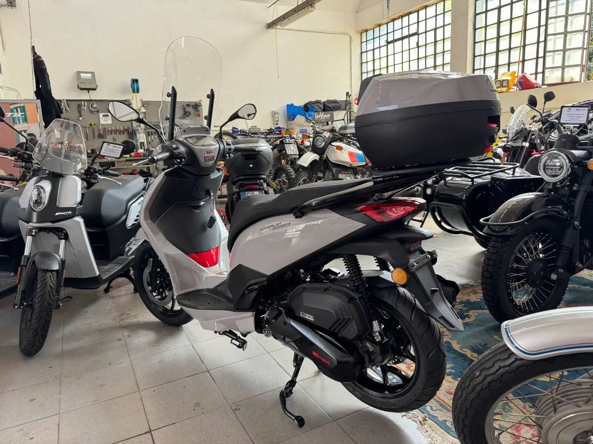 Swm C-Fly 125 (2026) (2)