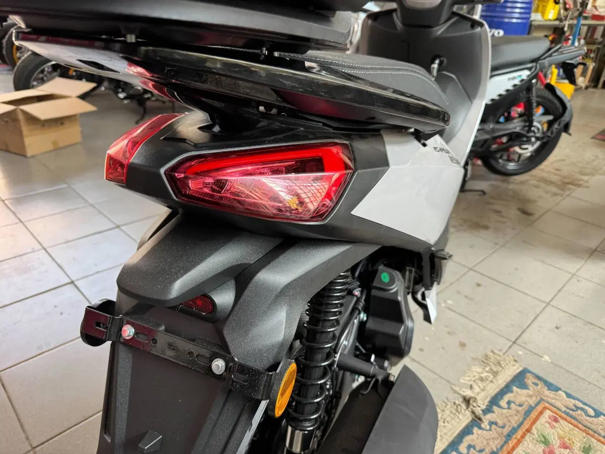 Swm C-Fly 125 (2026) (7)