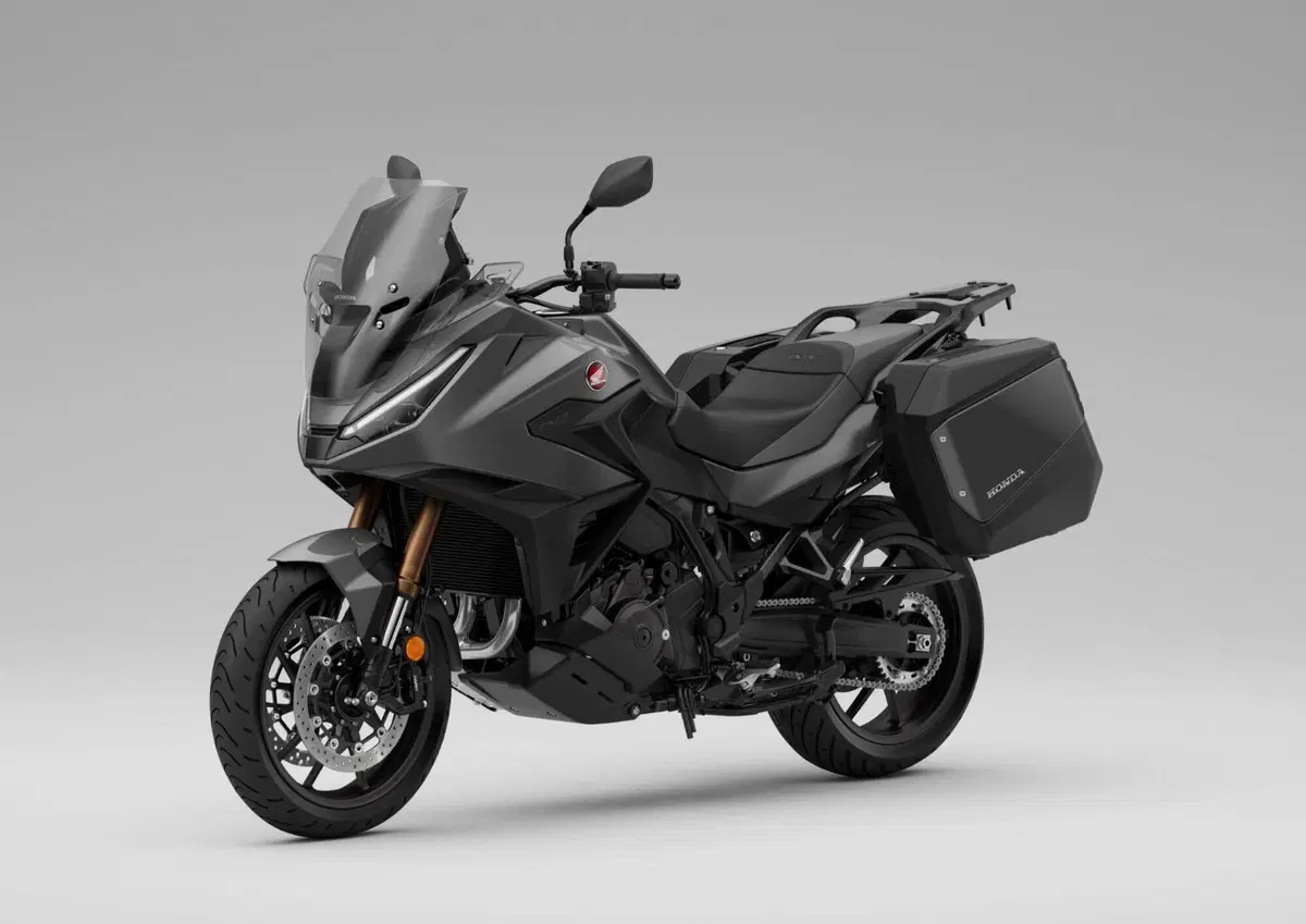 Honda NT 1100 (2025 - 26) (2)