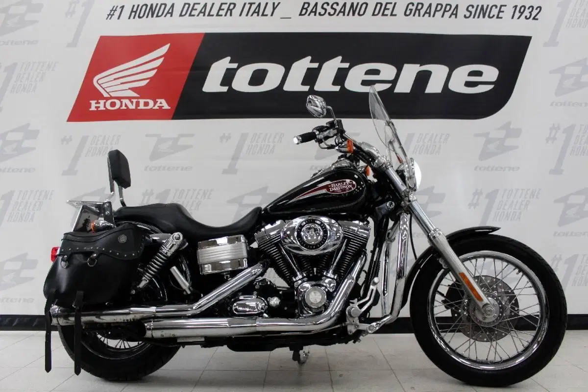 Harley-Davidson 1450 Low Rider (2006 - 07) - FXDLI