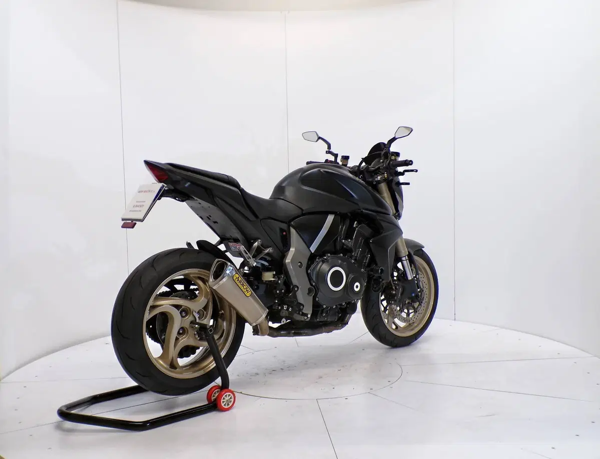 Honda CB 1000 R (2008 - 10) (6)
