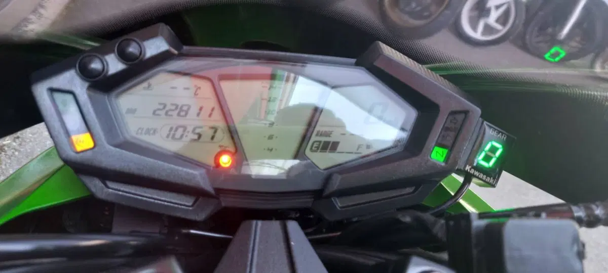 Kawasaki Z 800 e ABS (2012 - 16) (4)