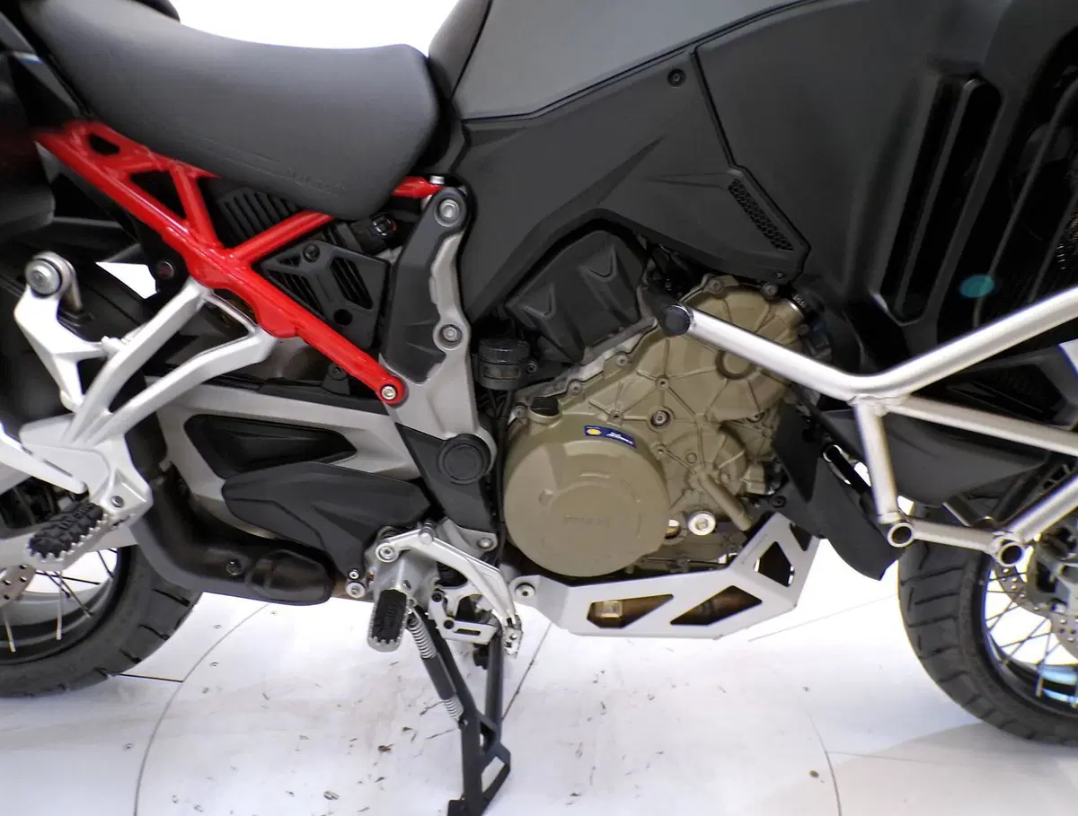 Ducati Multistrada V4 S (2021 - 24) (8)