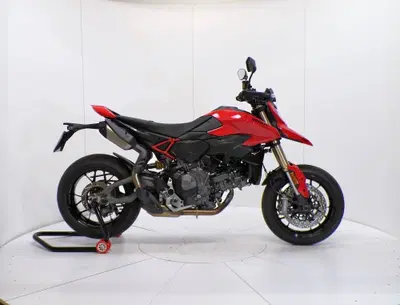 Ducati Hypermotard V2 (2026) usata