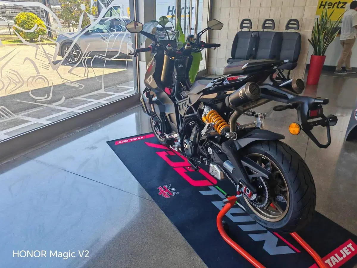 Italjet Moto Dragster 700 Twin Limited Factory Edition (2024 - 25) (2)