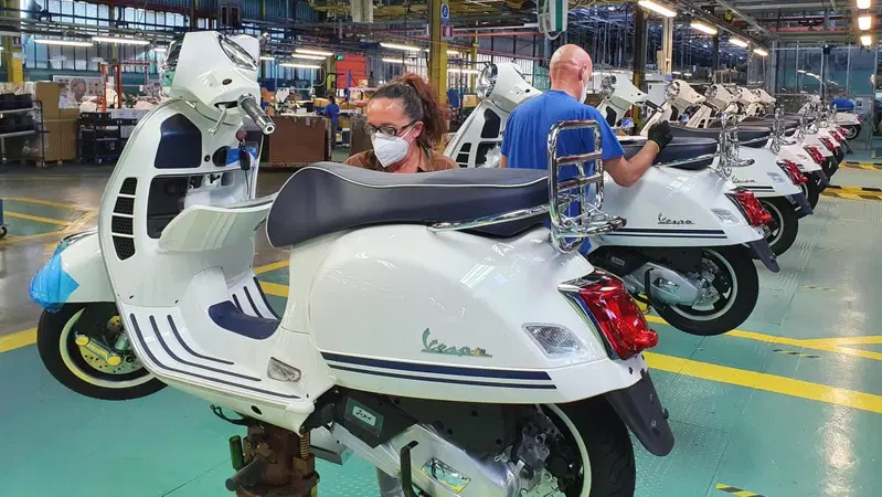 Piaggio corre nel primo semestre con un utile a 30,4 milioni ed Ebitda margin da record