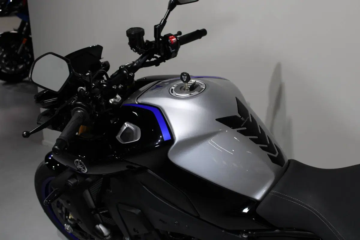 Yamaha MT-10 SP (2022 - 25) (5)