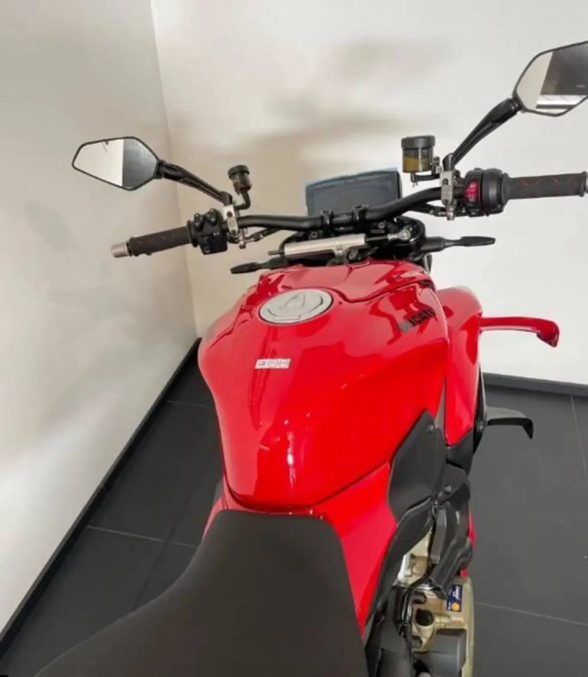 Ducati Streetfighter V4 (2025 - 26) (4)