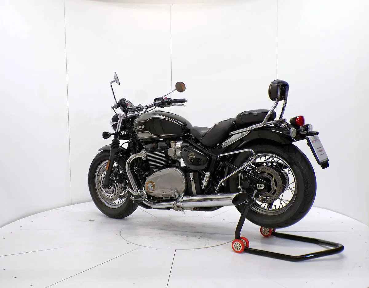 Triumph Bonneville Speedmaster 1200 (2018 - 20) (5)