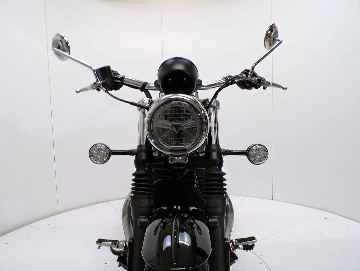 Triumph Bonneville Speedmaster 1200 (2018 - 20) (9)