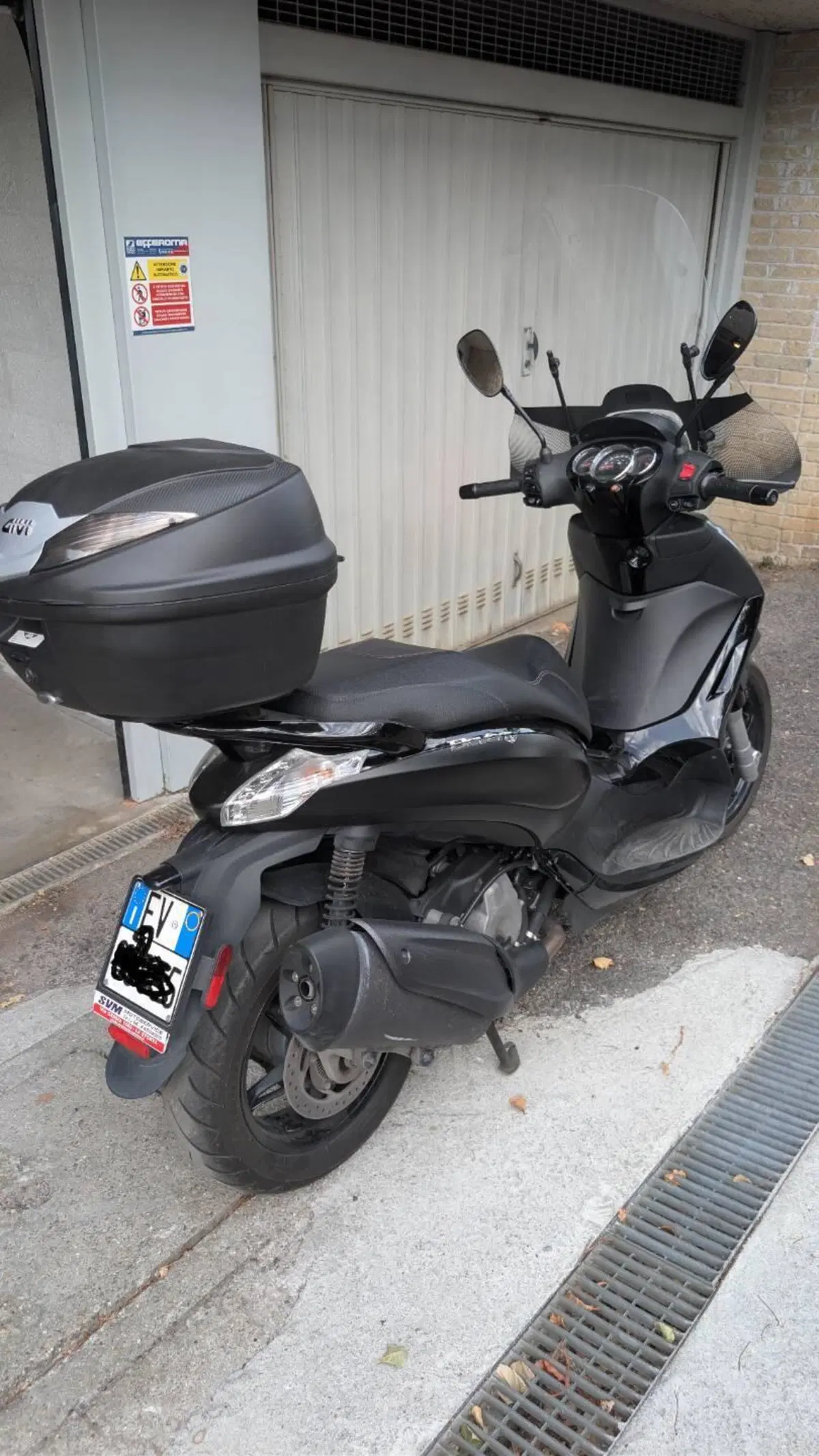 Piaggio Beverly 350 Police ABS-ASR (2018 - 20)