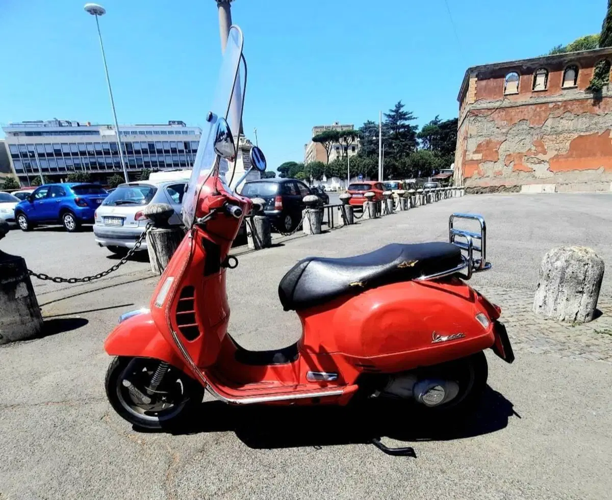 Vespa GTS 250 i.e.