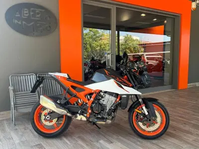 KTM 990 Duke R (2026) usata