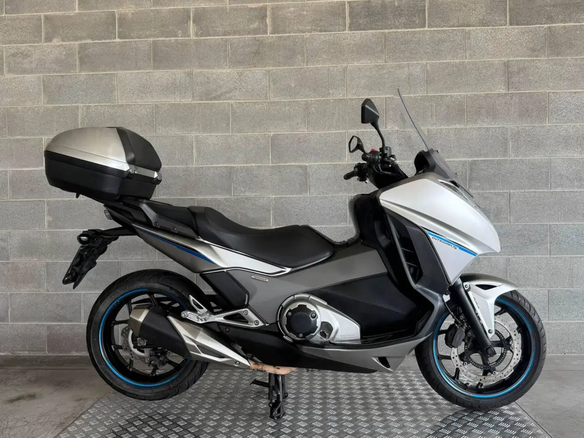 Honda Integra 750 DCT Sport (2017)