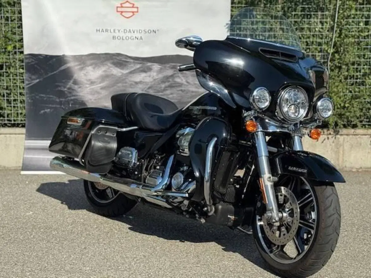 Harley-Davidson 114 Electra Glide Ultra Limited (2020) - FLHTK (10)