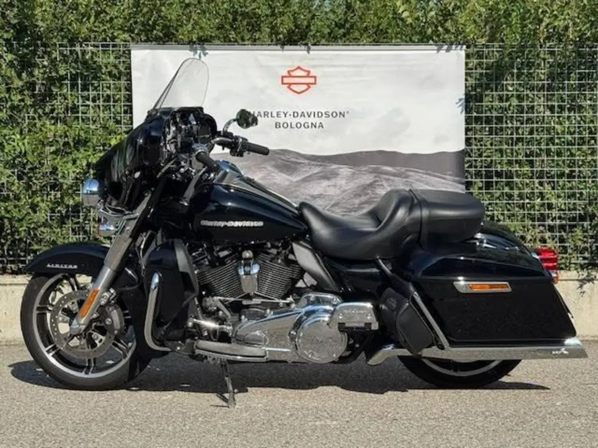 Harley-Davidson 114 Electra Glide Ultra Limited (2020) - FLHTK (12)