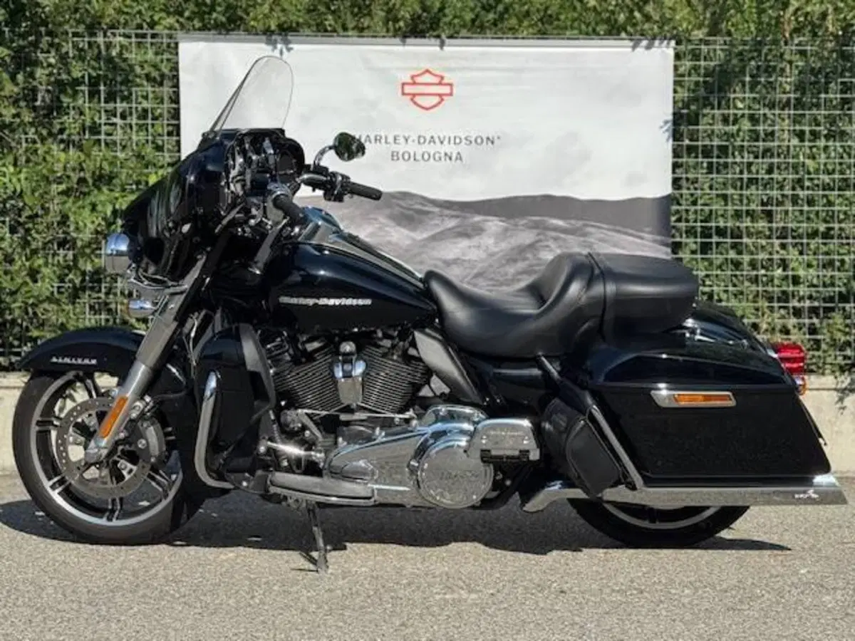 Harley-Davidson 114 Electra Glide Ultra Limited (2020) - FLHTK (13)